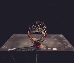 开云体育中国官网-蓝紫对决中的孤星，克瓦拉茨赫利亚在佛罗伦萨与哥伦比亚之战中铸就防守神话