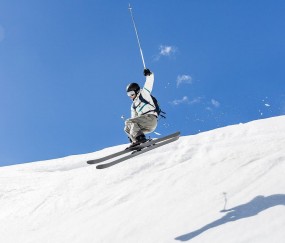 开云体育下载-掌控者，利拉德如何用一己之力改写火箭vs北京之战的全剧走向