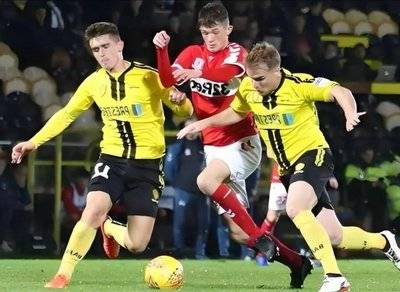 伯明翰城客场战胜阿森纳，实现逆袭