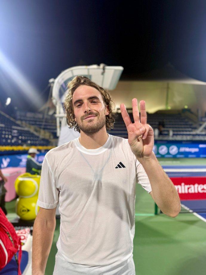 戴维斯杯翻盘温网，西西帕斯刷新纪录