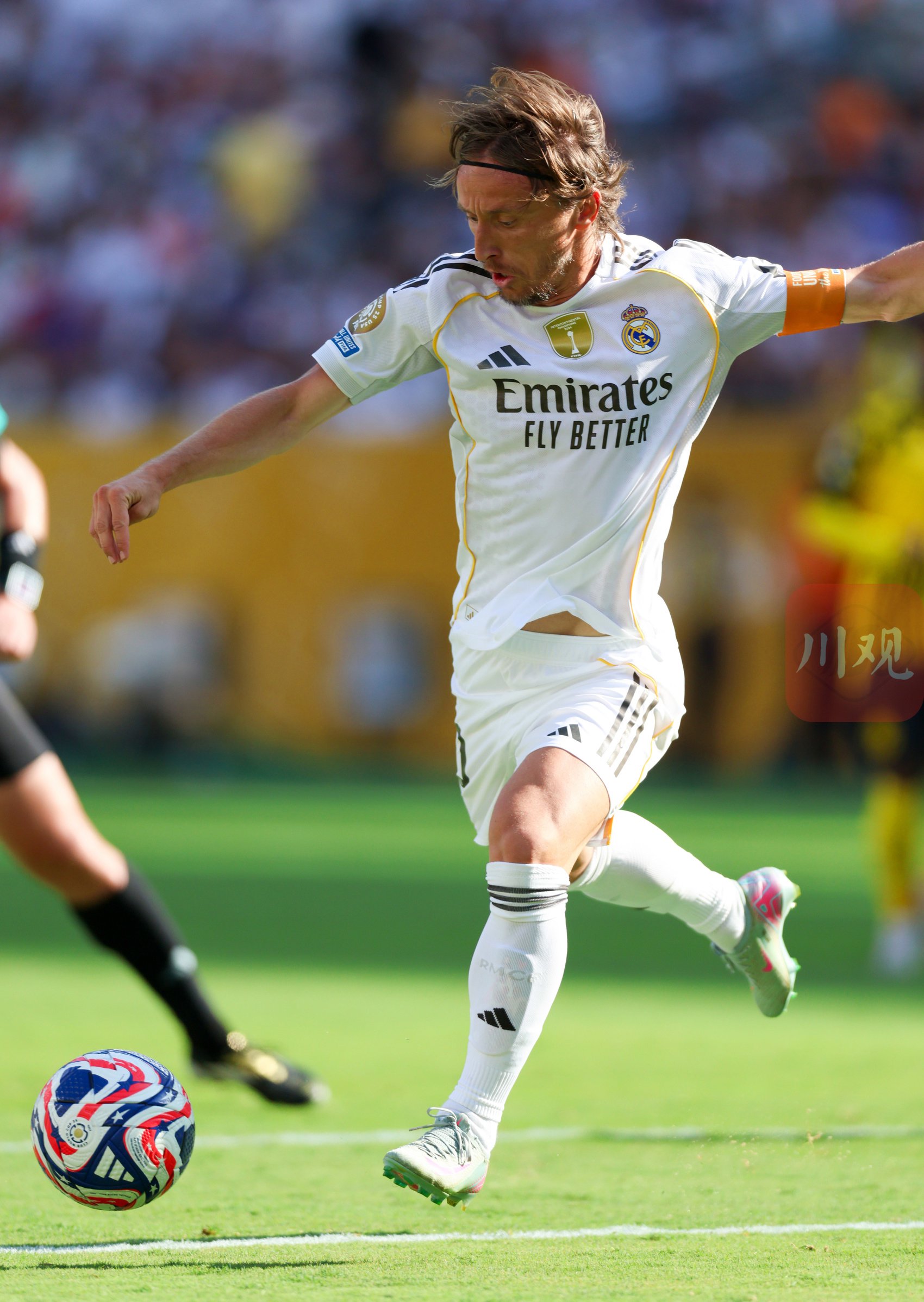 多特蒙德横扫中国，莫德里奇带队取胜