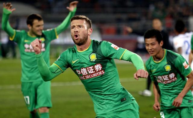 上海绿地申花预备队对阵北京中赫国安预备队，未来之星的对决备受瞩目