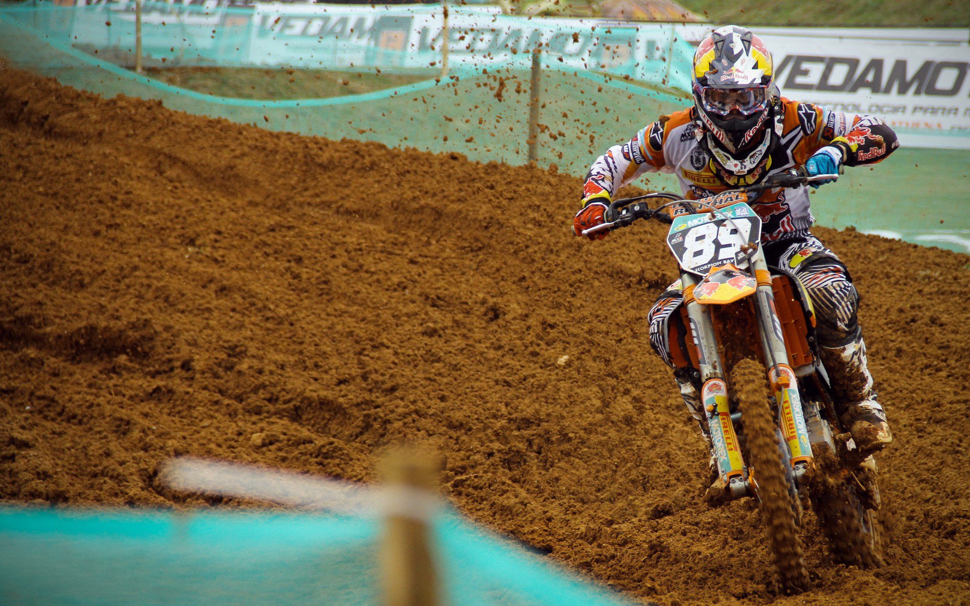 教科书级掌控，李刚仁引领勒沃库森对阵苏格兰的战术解析