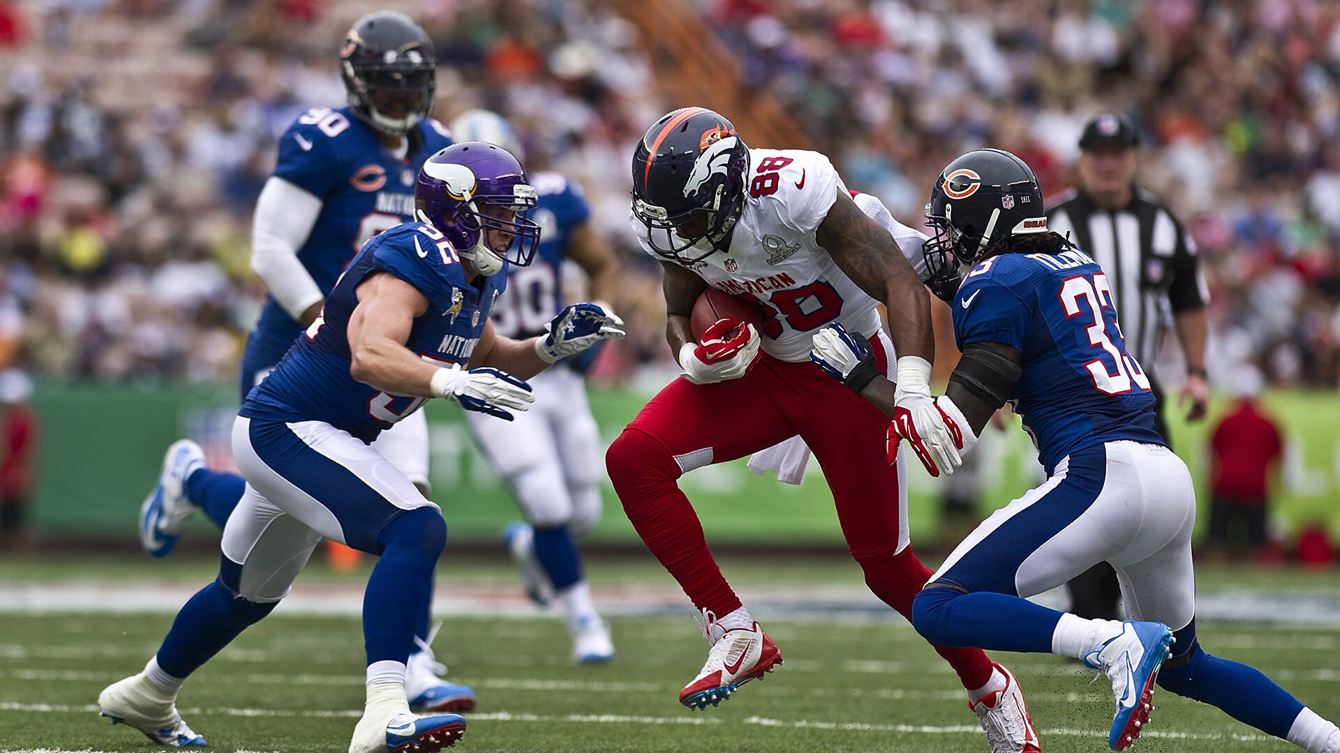 欧冠半决赛焦点战，开拓者击溃鹈鹕，战术革新引领新时代